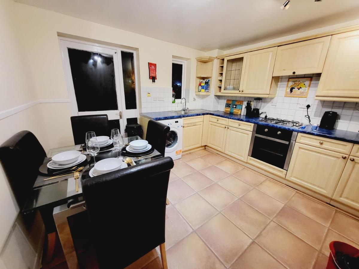 Manor Place Apartment Thamesmead Thamesmead  Luaran gambar