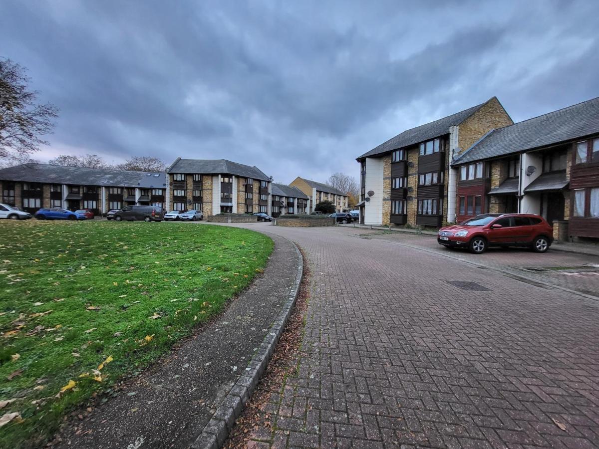 Manor Place Apartment Thamesmead Thamesmead  Luaran gambar